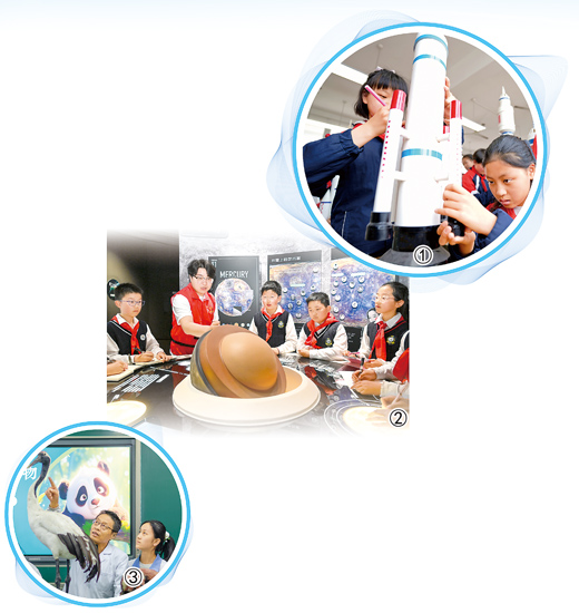 圖①：江蘇省海安市墩頭鎮吉慶小學學生在科普活動中制作航天主題作品。 周 強攝（人民視覺） 圖②：安徽省合肥市廬陽區深空探測科普藝術館內，學生正在學習科學知識。 趙 明攝（人民視覺） 圖③：在甘肅省張掖育才中學，科學老師帶領學生零距離觀察珍稀動物標本。 楊 瀟攝（人民視覺）