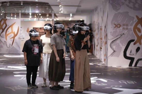 沉浸式大空間VR秀正成為文旅“新秀”。（受訪方供圖）