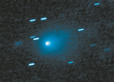 哈勃望遠鏡于2025年7月21日拍攝的星際彗星3I/ATLAS的照片，當時彗星距離地球約4.46億公里。  圖片來源：NASA官網