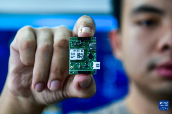 829WFݴWʡ󔵓cչʾһ߾ȱλоƬAӛ ı z