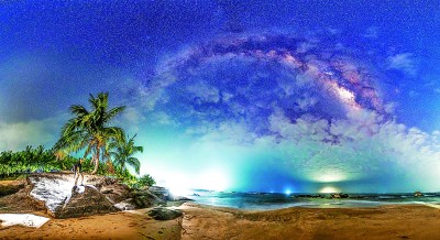 海南文昌海岸上空的銀河。張敬宜攝/光明圖片