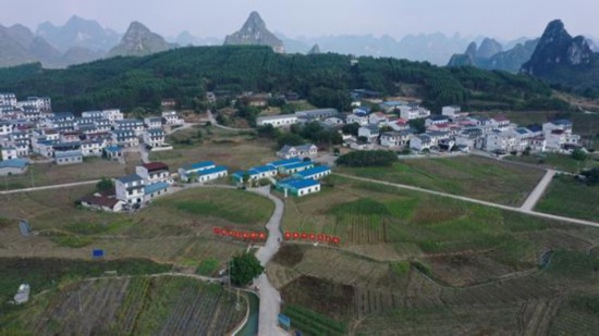 蠶桑產業支撐環江毛南族自治縣大才鄉新坡村和美鄉村建設。中國科學院供圖