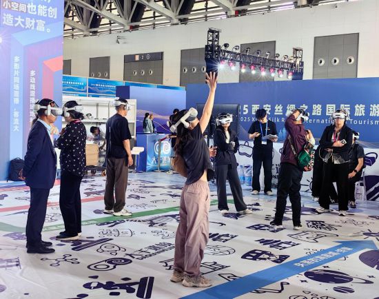 4月20日拍攝的北京東六環隧道口。新華社發（中鐵十四局供圖）