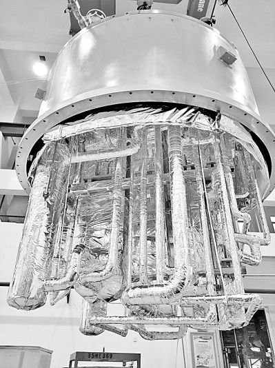 氦氣液化器低溫組件