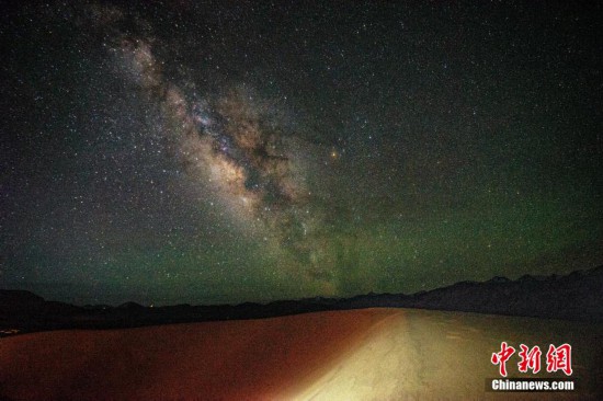 圖為6月20日晚，高原銀河風光。曹枝清 攝
