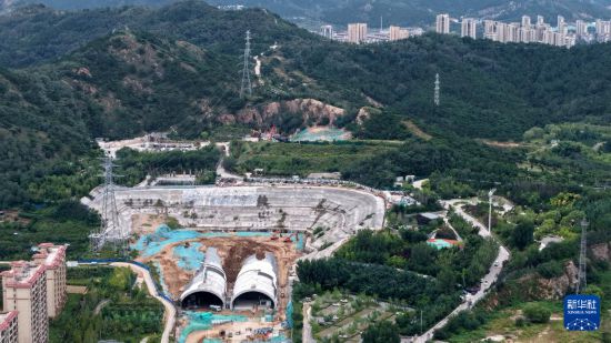 青島市李滄區建設中的唐山路隧道（9月22日攝，無人機照片）。